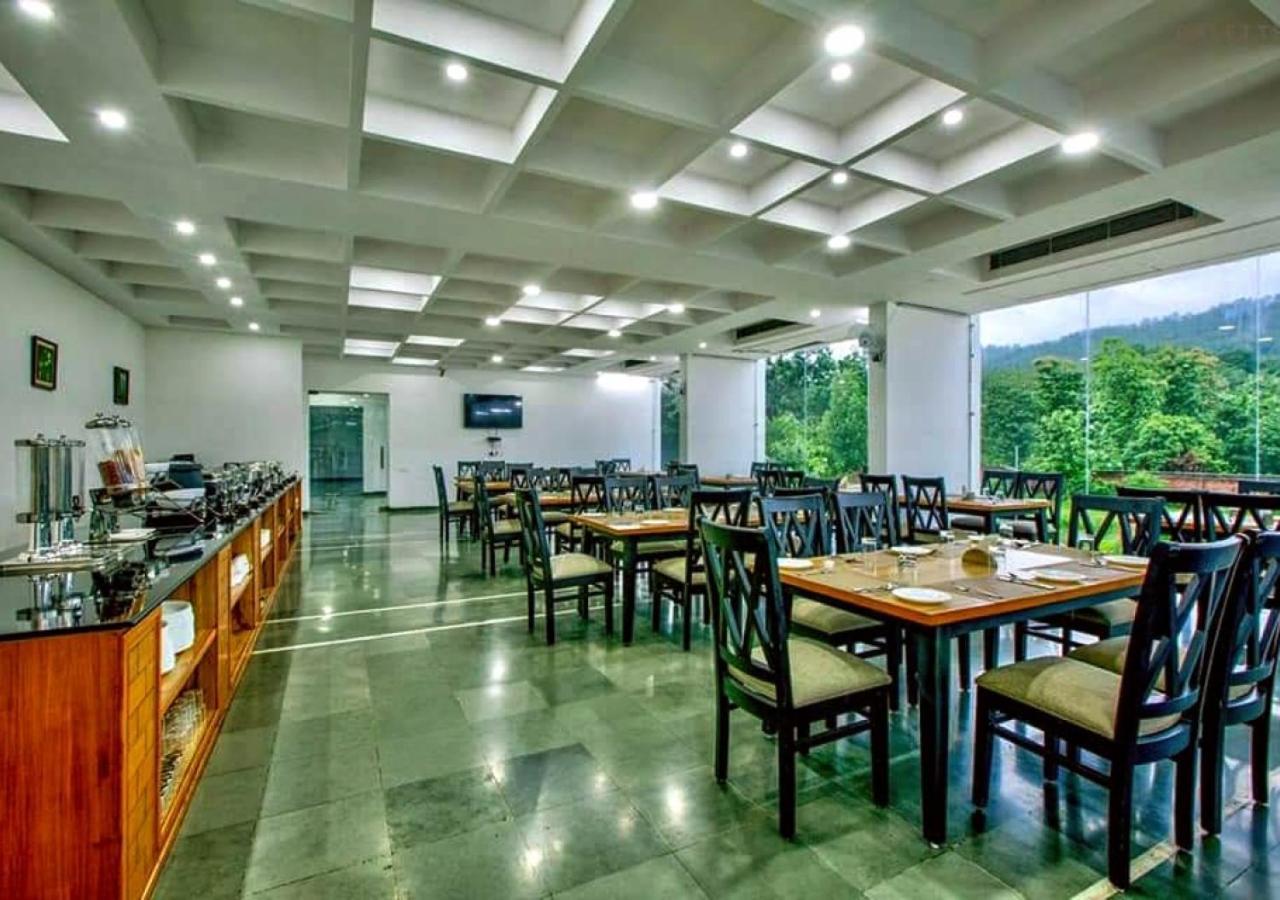 The Cloyster Resort And Spa Rāmnagar Extérieur photo